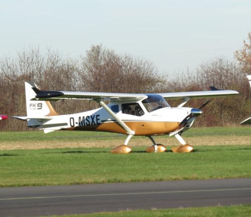 SmallAircraft-D-MSXE-01