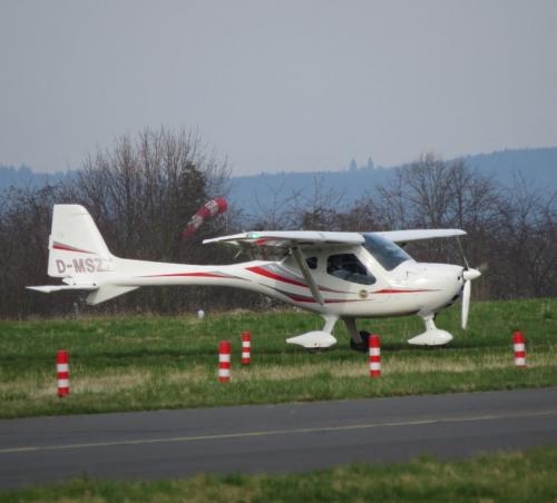 SmallAircraft-D-MSZZ-01