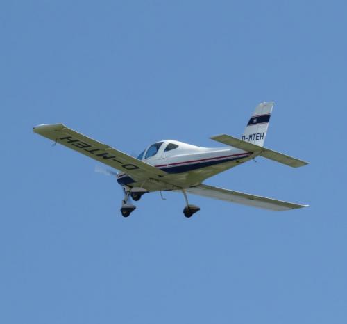 SmallAircraft-D-MTEH-04