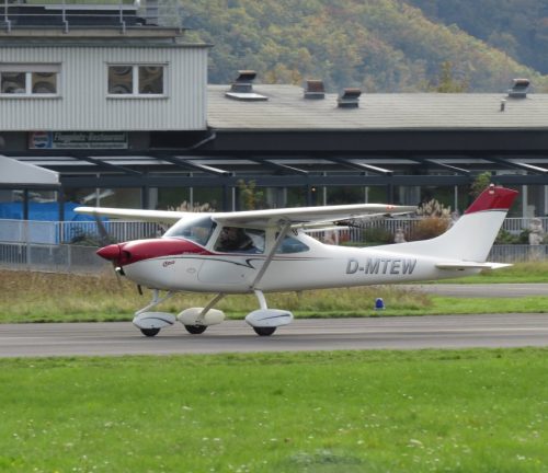 SmallAircraft-D-MTEW-04