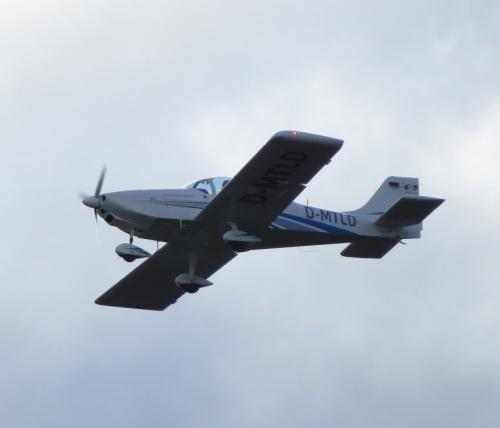 SmallAircraft-D-MTLD-01