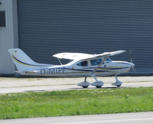 SmallAircraft-D-MTPF-04