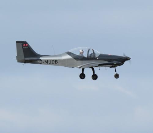 SmallAircraft-D-MUDB-05