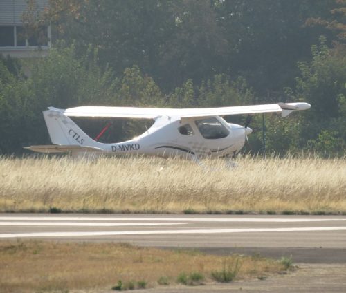 SmallAircraft-D-MVKD-01
