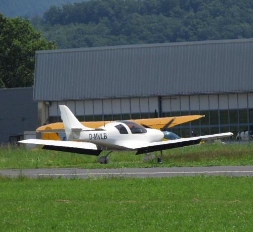 SmallAircraft-D-MVLB-02