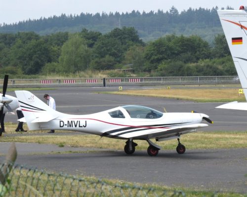 SmallAircraft-D-MVLJ-02