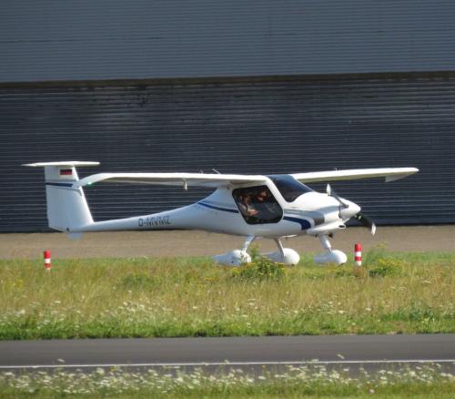SmallAircraft-D-MVMZ-02
