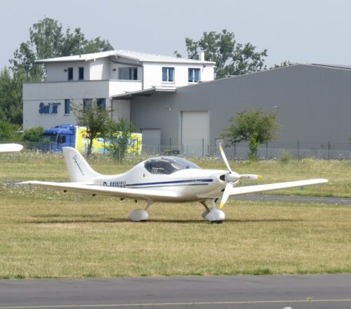 SmallAircraft-D-MWAV-01