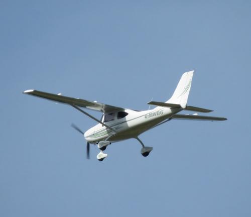 SmallAircraft-D-MWBG-02