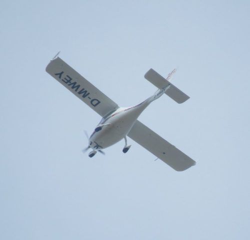 SmallAircraft-D-MWEY-02