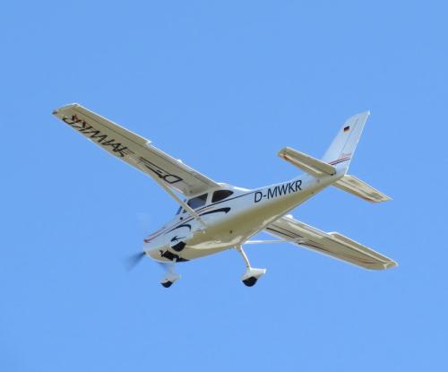 SmallAircraft-D-MWKR-04