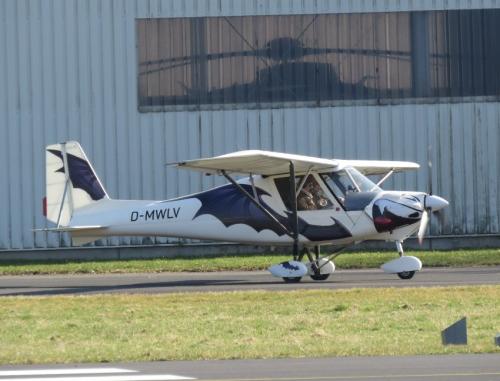 SmallAircraft-D-MWLV-01