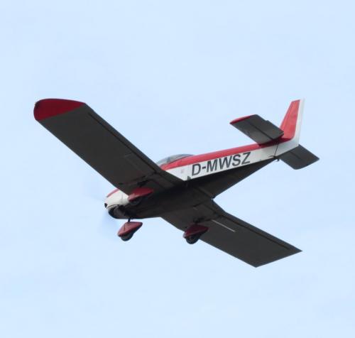 SmallAircraft-D-MWSZ-05