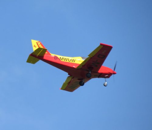 SmallAircraft-D-MWUW-01