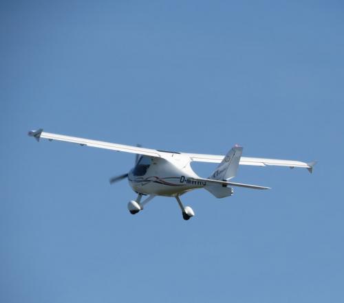 SmallAircraft-D-MWWG-02