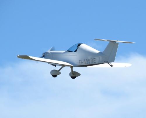 SmallAircraft-D-MYBE-04