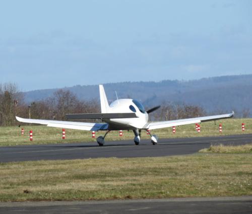 SmallAircraft-D-MYBT-03