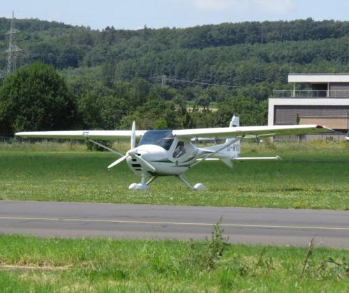 SmallAircraft-D-MYGX-03