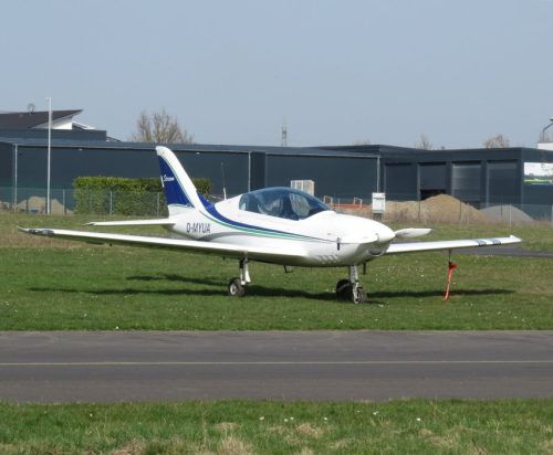 SmallAircraft-D-MYUA-01