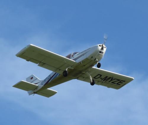 SmallAircraft-D-MYZE-03