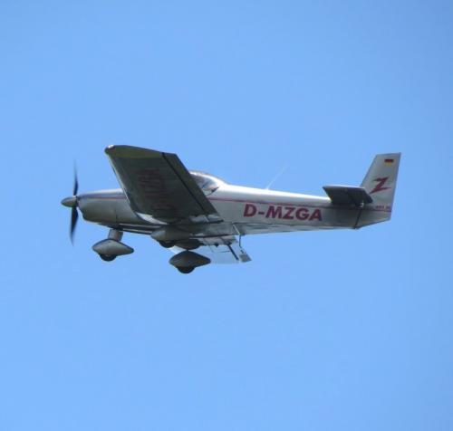SmallAircraft-D-MZGA-01