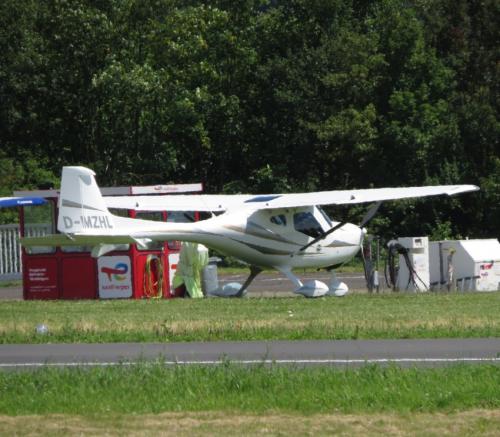 SmallAircraft-D-MZHL-01