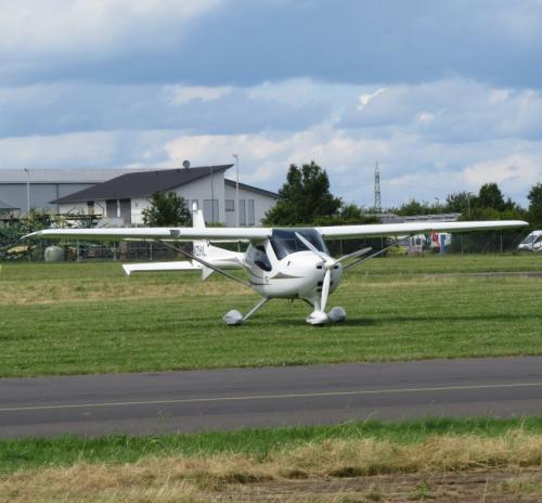 SmallAircraft-D-MZHL-02