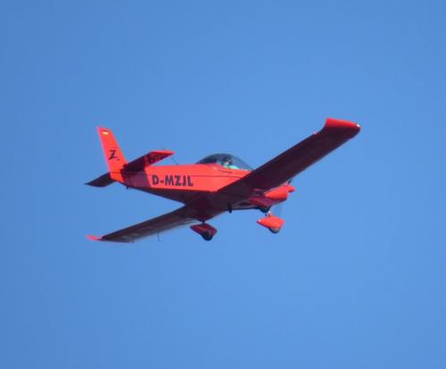 SmallAircraft-D-MZJL-02