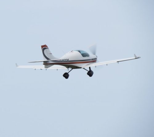 SmallAircraft-D-MZOE-05