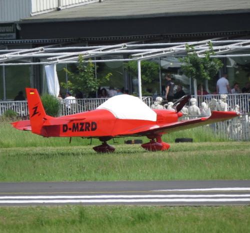 SmallAircraft-D-MZRD-02