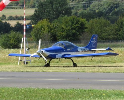 SmallAircraft-D-MZSH-04