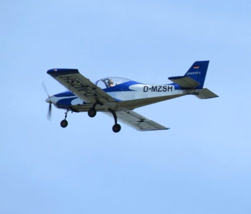 SmallAircraft-D-MZSH-05