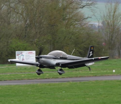 SmallAircraft-D-MZWD-07