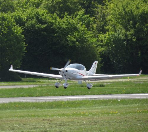 SmallAircraft-D-MZWT-02