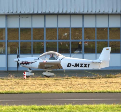 SmallAircraft-D-MZXI-03