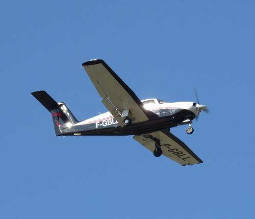 SmallAircraft-F-GBLL-01
