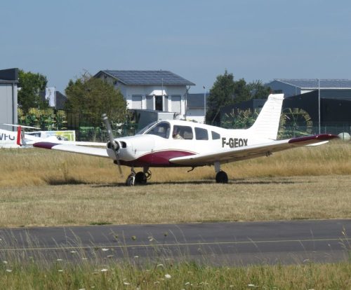 SmallAircraft-F-GEQX-01