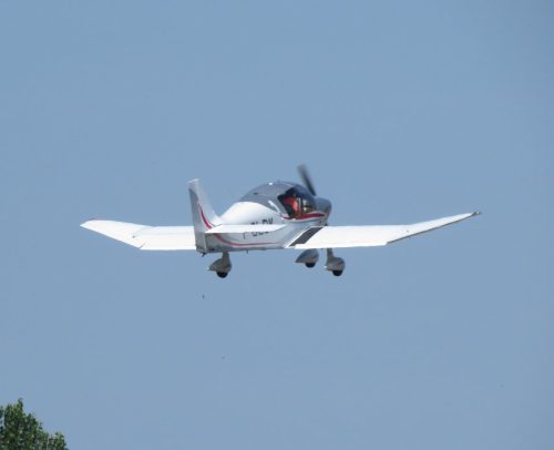 SmallAircraft-F-GLDK-02