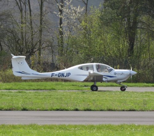 SmallAircraft-F-GNJP-01