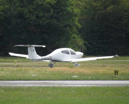 SmallAircraft-F-GUVD-03