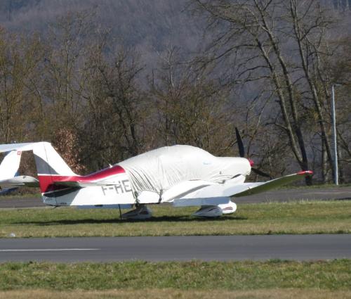 SmallAircraft-F-HEXY-01