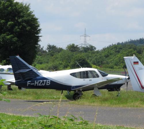 SmallAircraft-F-HZJB-01