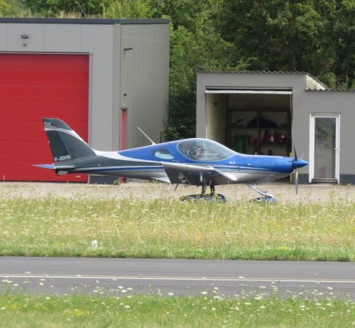 SmallAircraft-F-JDID-03