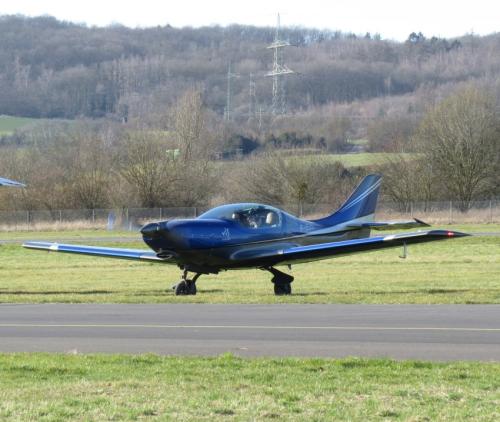 SmallAircraft-F-JISS-03