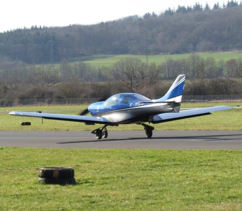 SmallAircraft-F-JISS-04