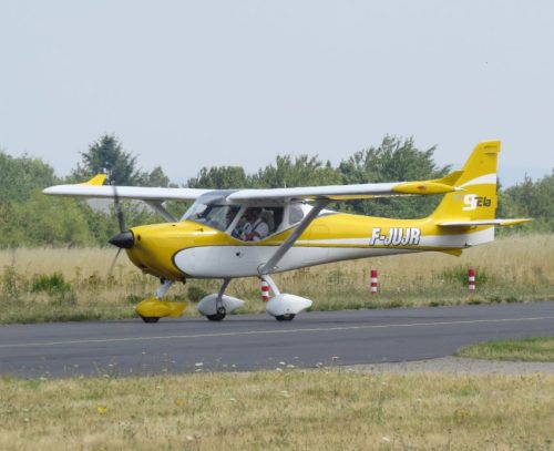 SmallAircraft-F-JUJR-05