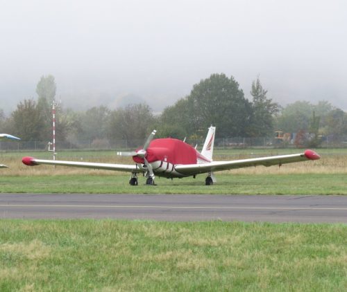 SmallAircraft-G-AVGA-01