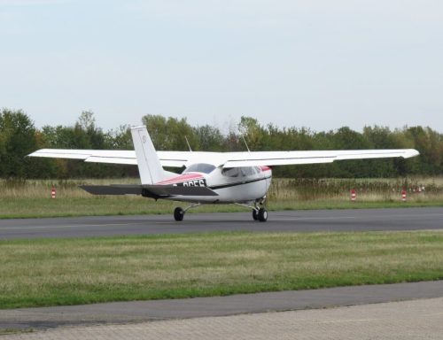 SmallAircraft-G-OSFS-04