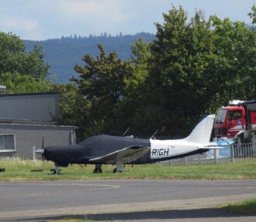 SmallAircraft-G-RIGH-02