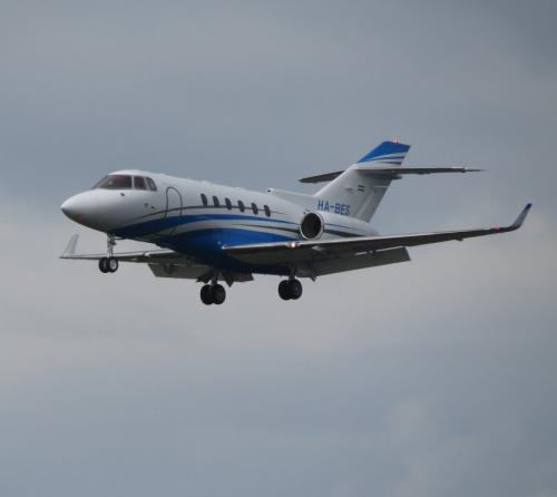 SmallAircraft-HA-BES-02